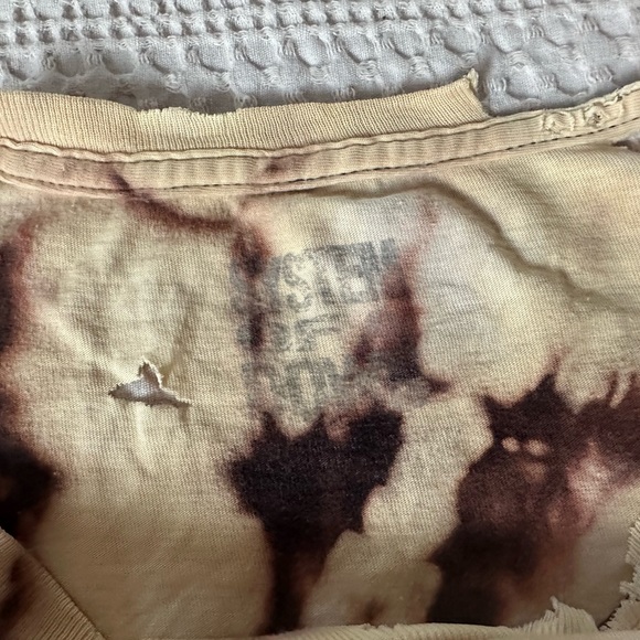 🌑 S O L D 🌑 
Shredded System Of A Down Tee - Picture 5 of 7